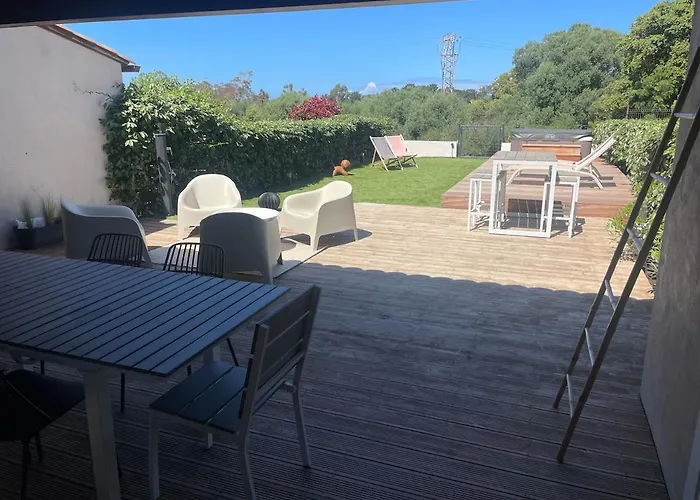Capra Scorsa, Maison Avec Privatif Face Lozari, Ile Rousse Holiday home Belgodere (Corsica)